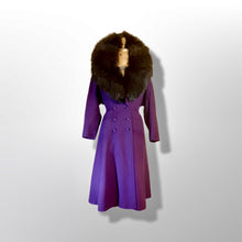 Load image into Gallery viewer, Vintage Women&#39;s New Look 40s Purple Violet Princess Pinup Pinup Coat Full Skirted Massive Fox Fur Film Noir Golden Age Old Hollywood Glamour