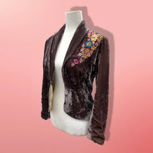 Load image into Gallery viewer, Vintage 90’s Embroidered Floral Velvet Silk Jacket Blazer Spring