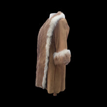 Load image into Gallery viewer, Vintage Camel Suede Tan Duster Coat with Genuine Fur Tuxedo and Cuffs in Natural Color