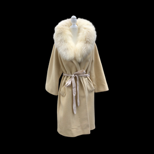 Vintage 60’s Lilli Ann Cream Coat with Fox Fur Collar