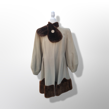 Load image into Gallery viewer, Collectible Rare 30’s early 40’s Coat Cashmere Wool and Scalloped Mouton Fur Balloon Sleeves Fitted and Flared