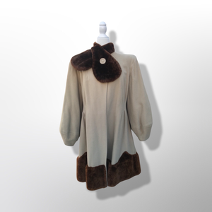 Collectible Rare 30’s early 40’s Coat Cashmere Wool and Scalloped Mouton Fur Balloon Sleeves Fitted and Flared