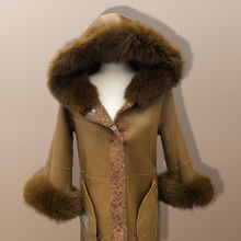 Load image into Gallery viewer, New Tan Shearling Lamb and Leather Fox Fur Hooded Coat Reversible Minimalistic