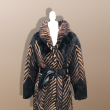 Load image into Gallery viewer, Vintage Chevron Mink Intarsia Coat Patchwork Master Furrier