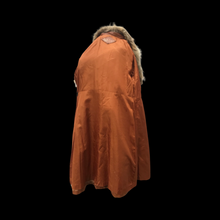 Load image into Gallery viewer, 70’s Vintage Leather Caramel Coat with Fur Collar and Belt