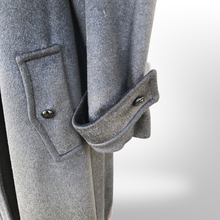 Load image into Gallery viewer, 60’s Vintage Black Vintage Wool Minimalist Coat