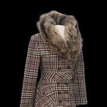 Load image into Gallery viewer, Vintage Tweed Plaid Coat with Fur Collar Fitted Flared Wool Petite