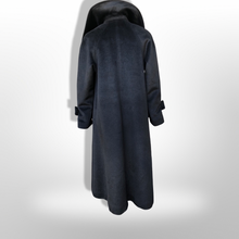 Load image into Gallery viewer, 60’s Vintage Black Vintage Wool Minimalist Coat