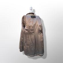 Load image into Gallery viewer, Collectible Rare 30’s early 40’s Coat Cashmere Wool and Scalloped Mouton Fur Balloon Sleeves Fitted and Flared