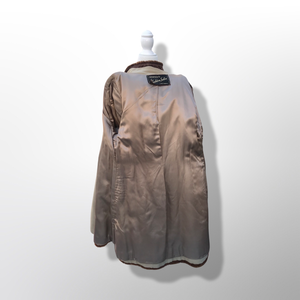Collectible Rare 30’s early 40’s Coat Cashmere Wool and Scalloped Mouton Fur Balloon Sleeves Fitted and Flared