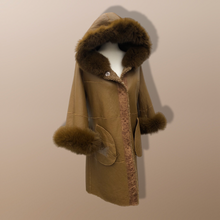 Load image into Gallery viewer, New Tan Shearling Lamb and Leather Fox Fur Hooded Coat Reversible Minimalistic