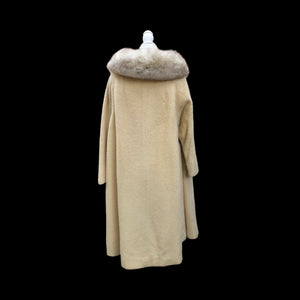 60’s Vintage LIlli Ann Cream Coat Mohair and Fox Fur Collar Swing Style for Fall Winter Christmas and Gift for Her