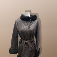 Load image into Gallery viewer, 70’s Vintage Brown Leather and Shearling Tiered Boho Chic Penny Lane Coat Hippy Chic