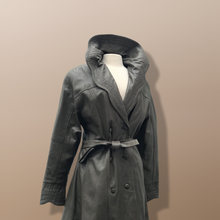 Load image into Gallery viewer, Italian Leather Coat Full Length Scalloped Collar Fit Flare Princess Belted