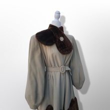 Load image into Gallery viewer, Collectible Rare 30’s early 40’s Coat Cashmere Wool and Scalloped Mouton Fur Balloon Sleeves Fitted and Flared