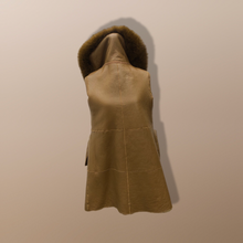 Load image into Gallery viewer, New Tan Shearling Lamb and Leather Fox Fur Hooded Coat Reversible Minimalistic