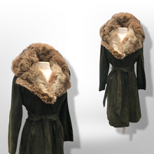 Load image into Gallery viewer, 70’s Forest Green Suede Trench with Fur Trim Collar