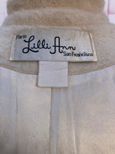 Load image into Gallery viewer, Vintage 60’s LIlli Ann Minimalist Stealth Cream Wool Mohair Coat Flexible Size