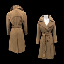 Load image into Gallery viewer, Vintage Pure Camel Hair Wool Coat Career Minimalist
