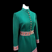 Load image into Gallery viewer, 60’s Green Embroidered Button Down Coat Dress