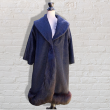 Load image into Gallery viewer, 60’s Vintage LIlli Ann Black Mohair Luxury Fox Fur Coat