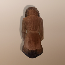 Load image into Gallery viewer, 70s Suede Fur Fit an Flare Coat Distressed Leather Almost Famous Penny Lane Hippy Russian Princess Small S