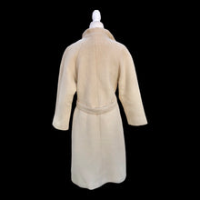 Load image into Gallery viewer, Vintage 60’s LIlli Ann Minimalist Stealth Cream Wool Mohair Coat Flexible Size