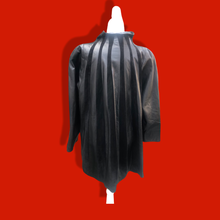 Load image into Gallery viewer, Vintage 80’s 90’s Italian Suede Leather Black Coat