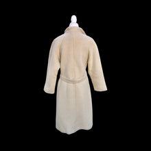 Load image into Gallery viewer, Vintage 60’s LIlli Ann Minimalist Stealth Cream Wool Mohair Coat Flexible Size