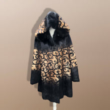 Load image into Gallery viewer, Hooded Mink Luxury Coat Leather with Dyed Design