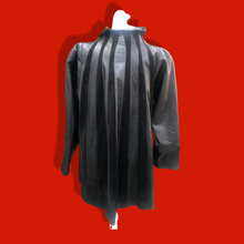 Load image into Gallery viewer, Vintage 80’s 90’s Italian Suede Leather Black Coat