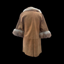 Load image into Gallery viewer, Vintage Camel Suede Tan Duster Coat with Genuine Fur Tuxedo and Cuffs in Natural Color