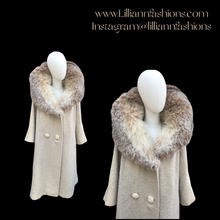 Load image into Gallery viewer, Vintage 60’s Oatmeal Cream Wool Coat with Massive Lynx Fur Collar