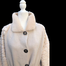 Load image into Gallery viewer, Brand New 100% Alpaca Jacket Sweater with Sculpted Sheepskin Sleeves One Size Fits Most