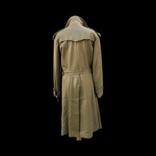 Load image into Gallery viewer, 2000’s Italian Leather Men’s or Unisex Tan Mustard Soft Lamb Leather Coat