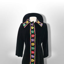 Load image into Gallery viewer, 60’s 70’s Black Velvet Floral Embroidered Full Length Coat