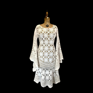 70s Angel Wing Crocheted Dress- Renaissance Festival 1970s Massive Bell Sleeves, Cream, White, Hippy Boho Flower Child Event Wedding M/L/XL 70s Angel Wing Crocheted Dress- Renaissance Festival 1970s Massive Bell Sleeves, Cream, White, Hippy Boho Flower Child Event Wedding M/L/XL