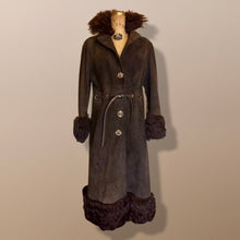 Load image into Gallery viewer, Vintage 70&#39;s Curly Lamb Afghan Suede Long Penny Lane Hippie Chic Brown Coat M/L Made in Spain