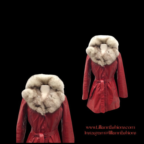 70’s Vintage Red Short Trench with Fox Fur Collar