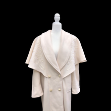 Load image into Gallery viewer, 80’s 90’s Vintage Ivory White 100% Pure Wool Oversized Cape Coat Loose Fit Casual Career Winter into Spring Flexible Size