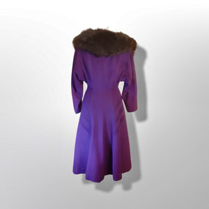 Vintage Women's New Look 40s Purple Violet Princess Pinup Pinup Coat Full Skirted Massive Fox Fur Film Noir Golden Age Old Hollywood Glamour