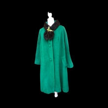 Load image into Gallery viewer, Vintage Women&#39;s Coat- 60s Lilli Ann Emerald Green Mink Wool Swing Coat One Size Fits All Mad Men