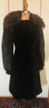 Load image into Gallery viewer, 30s Black Velvet and Fur Women&#39;s Coat---Film Noir &quot;Hattie Carnegie&quot; Style Hollywood Glamour Pinup Fit and Flare Princess Coat