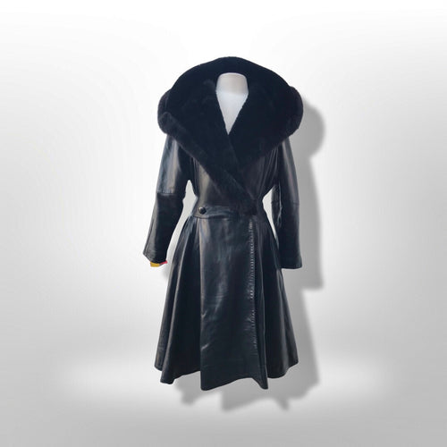 Black Lamb Leather Princess Coat Couture Made in France Massive Shearling Fox Collar