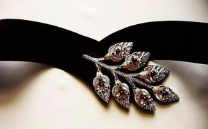 80s Vintage Black Suede Cinch Belt Jeweled Swarovski Crystals Leaves Floral HENRYKS BIJOUX Austria 24" to 27" waist