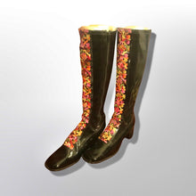Load image into Gallery viewer, 60’s Vintage Boots Embroidered Vinyl Zip up Gogo Style Waterproof Boots Size 7/7.5