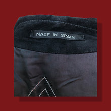 Load image into Gallery viewer, Suede 60’s 70’s Vintage Tailored Couture Coat Made in Spain