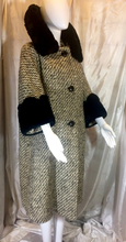 Load image into Gallery viewer, Forstmann 50s Swing Coat with Checkered Scalloped Sheared Fur Cuffs and Massive Collar M/L/XL