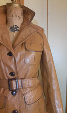 Load image into Gallery viewer, 70s Caramel Tan Leather Coat Vintage Women's Fit Flare Multi Pockets Career Boho Removable Sherpa Liner Montgomery Ward "short trench/spy"