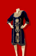 Load image into Gallery viewer, 60s 70s MUSEUM Collectible Vintage Royal Velvet Cleopatra Overcoat and Tunic Set Duster Hand Embroidered Pearls Exotic Persian Fashion History Ottoman Empire